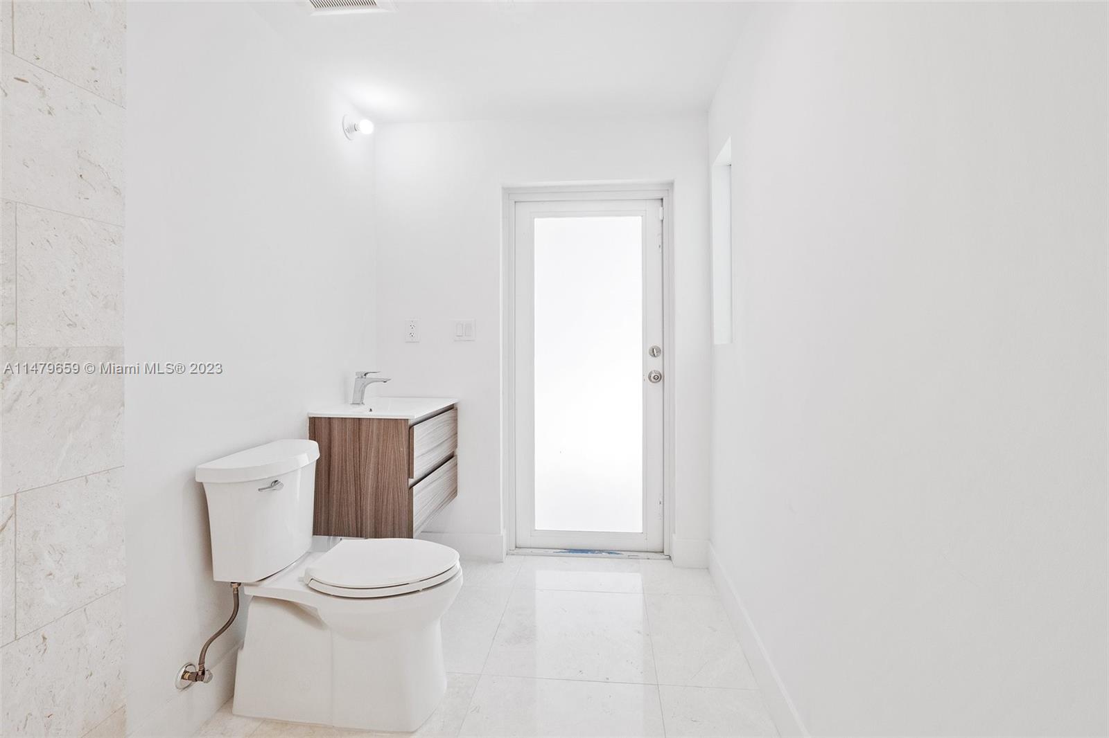 CRYSTAL BLUFF ADDN TO SIL - Residential