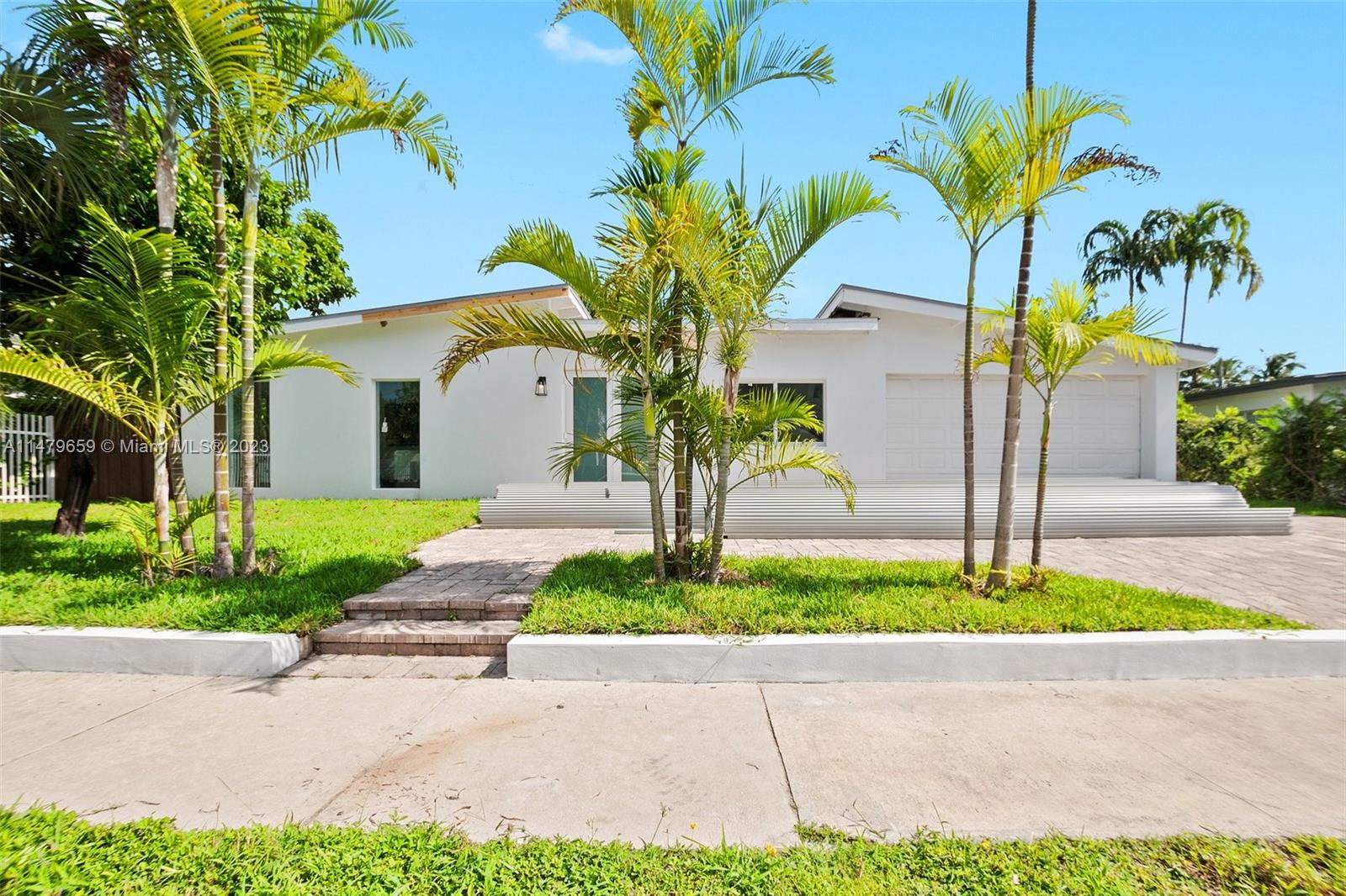 CRYSTAL BLUFF ADDN TO SIL - Residential