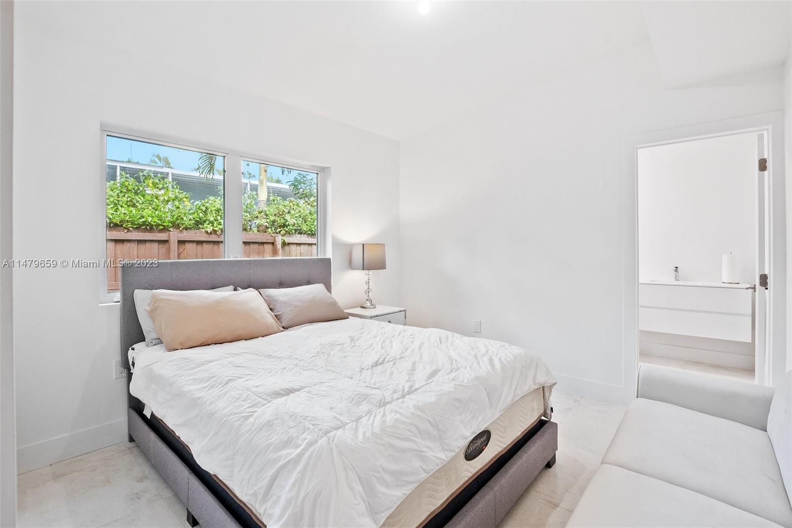 CRYSTAL BLUFF ADDN TO SIL - Residential