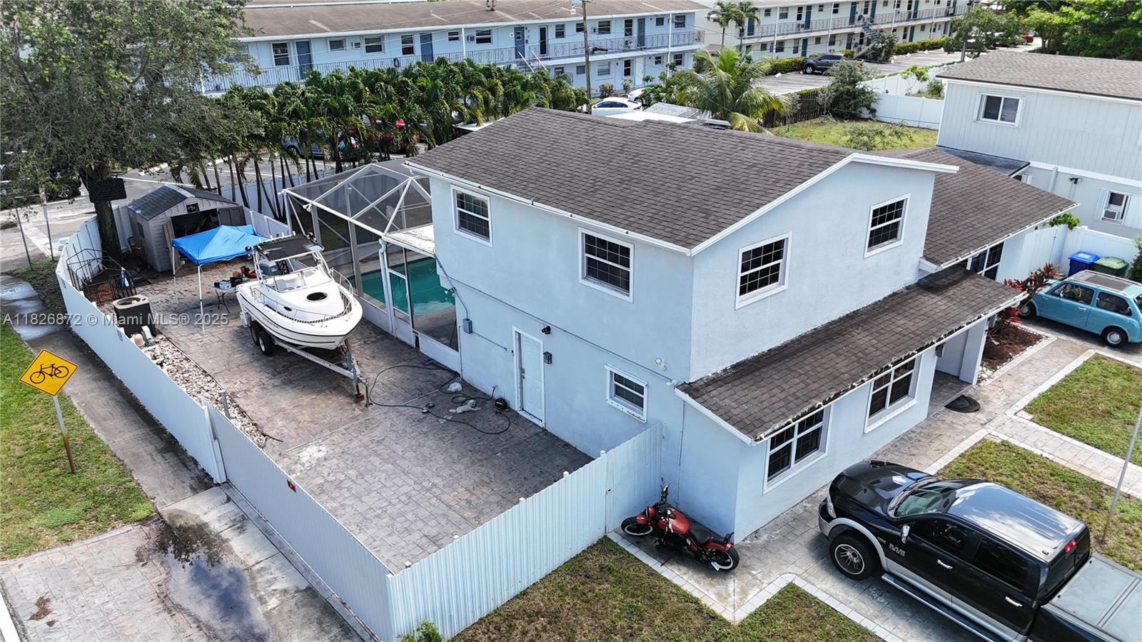 7400 NW 1st Ct