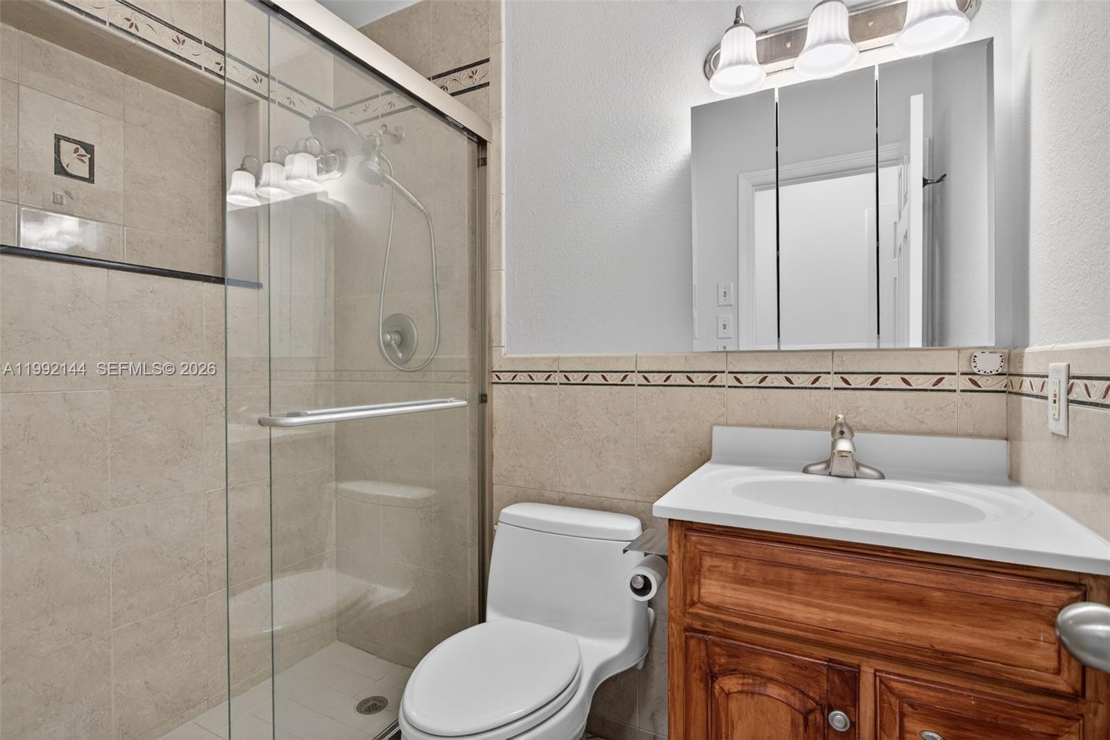 VENETIAN ISLES 2ND SEC - Residential Income