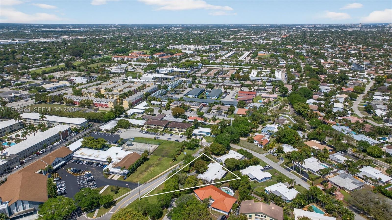 VENETIAN ISLES 2ND SEC - Residential Income