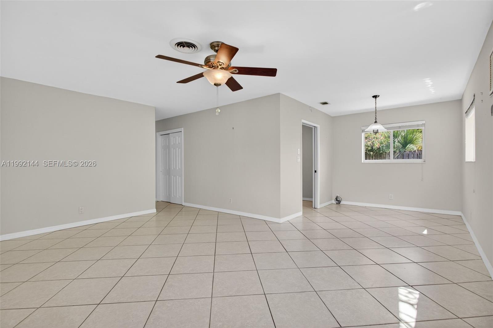 VENETIAN ISLES 2ND SEC - Residential Income