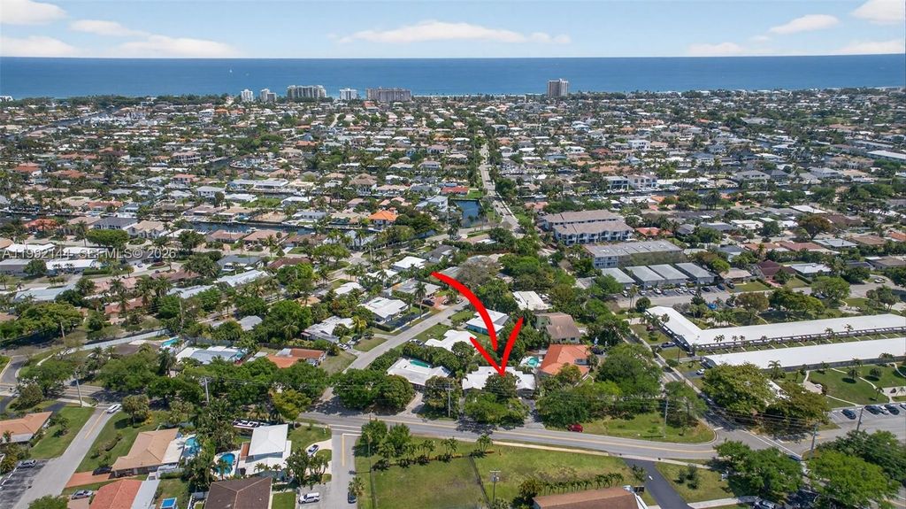 Photo of 3900 NE 22nd Ave, Lighthouse Point, FL 33064 (MLS # A11992144)