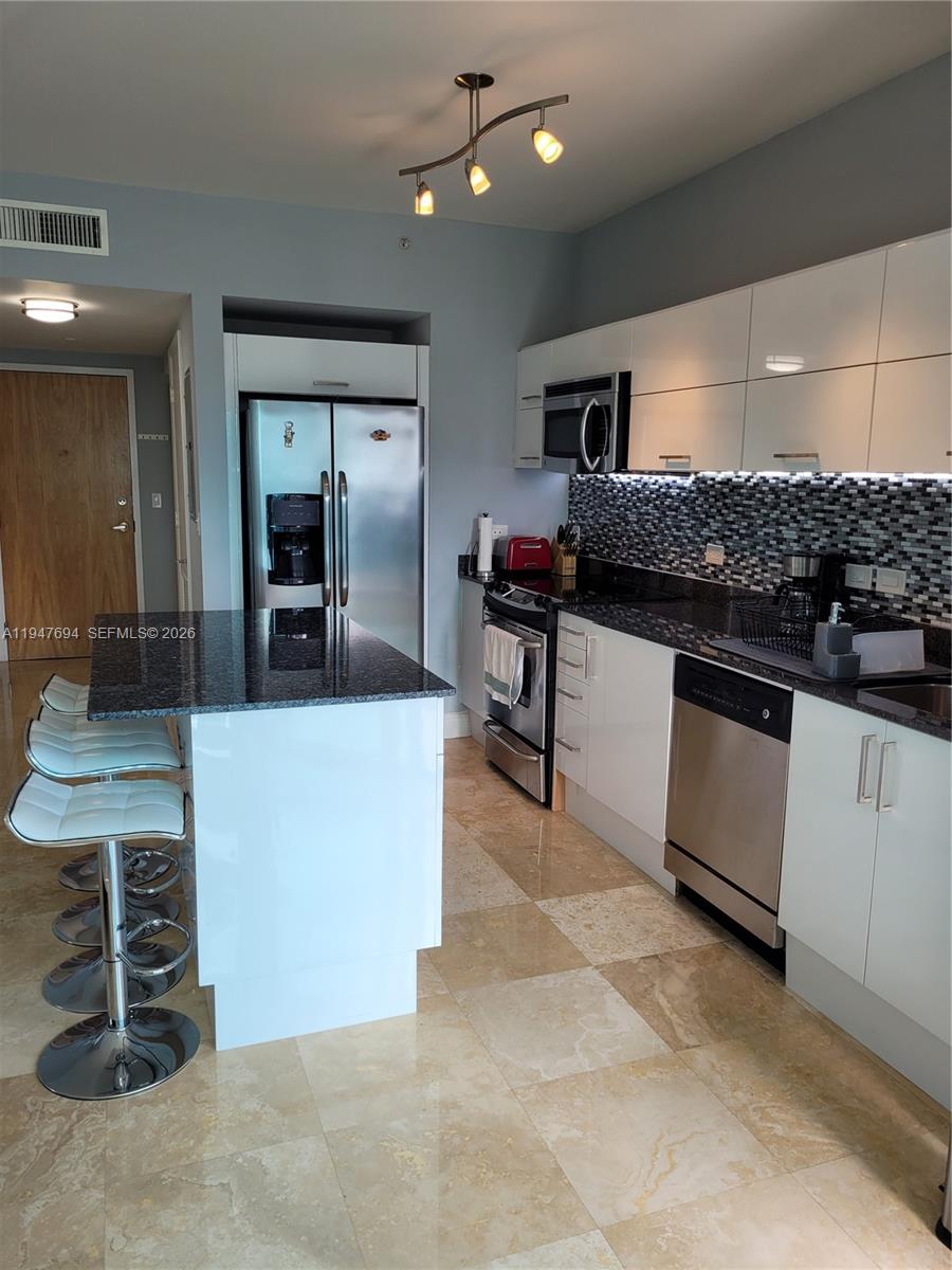 WIND CONDO - Residential