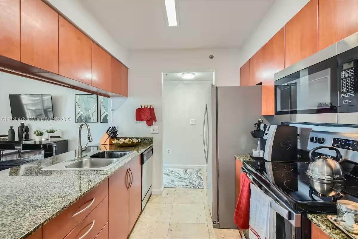 1200 Brickell Bay Dr 3923
