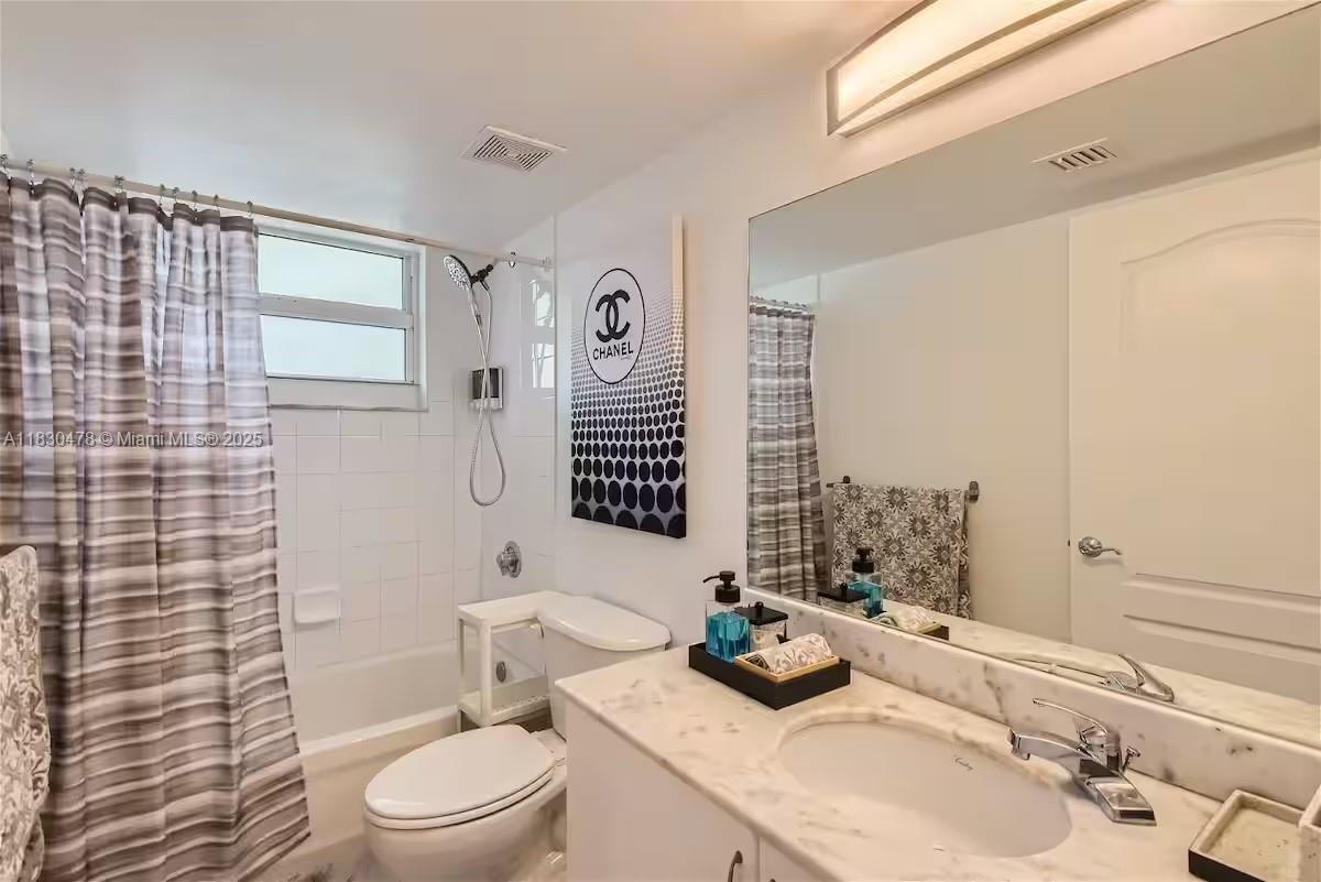 THE CLUB AT BRICKELL BAY - Residential