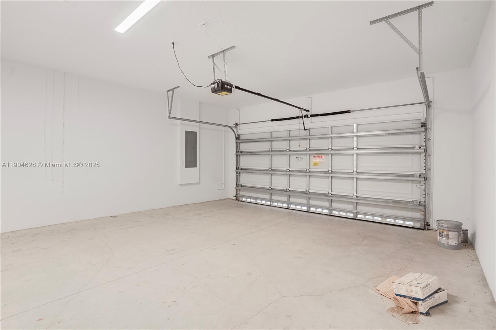 ARDEN PUD POD D NORTHEAST - Residential Lease