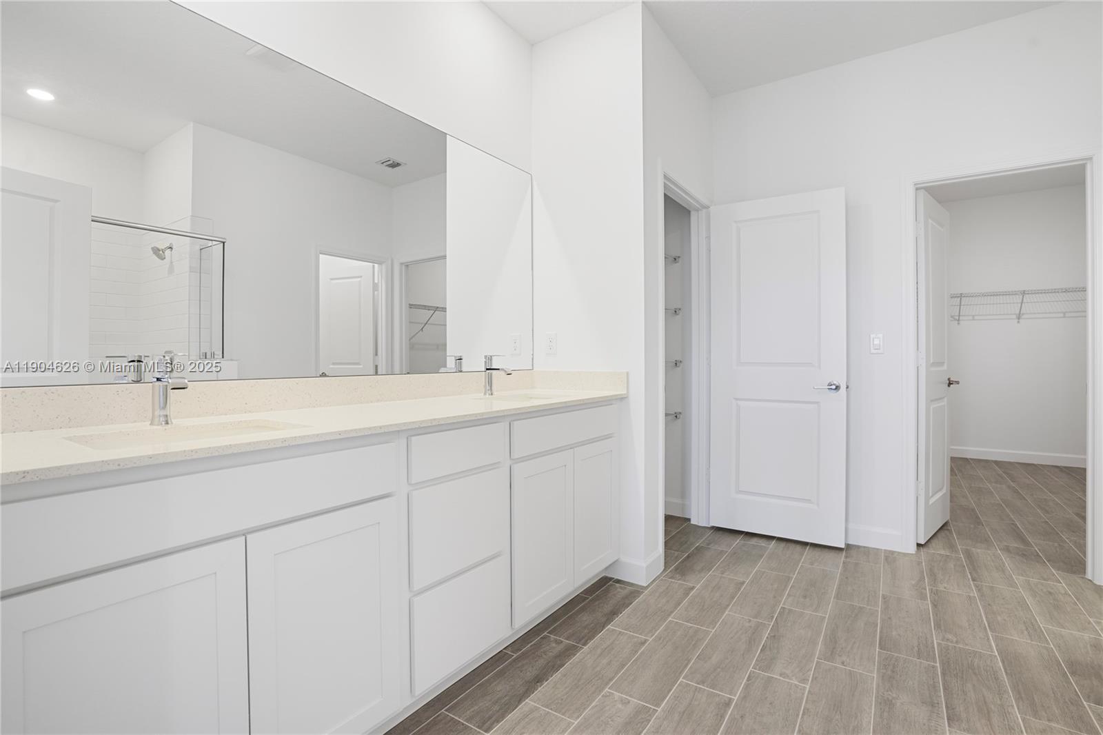 ARDEN PUD POD D NORTHEAST - Residential Lease