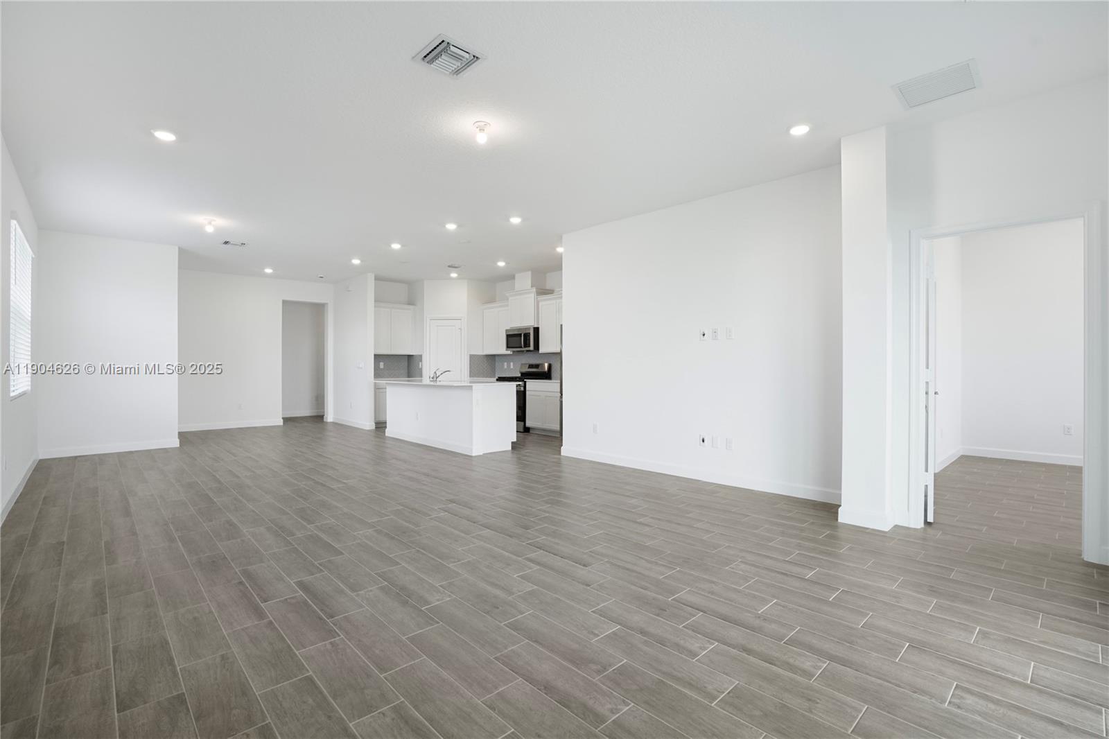 ARDEN PUD POD D NORTHEAST - Residential Lease