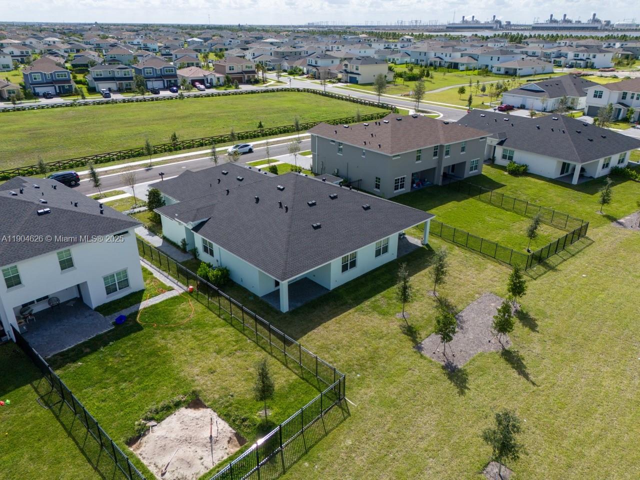 ARDEN PUD POD D NORTHEAST - Residential Lease