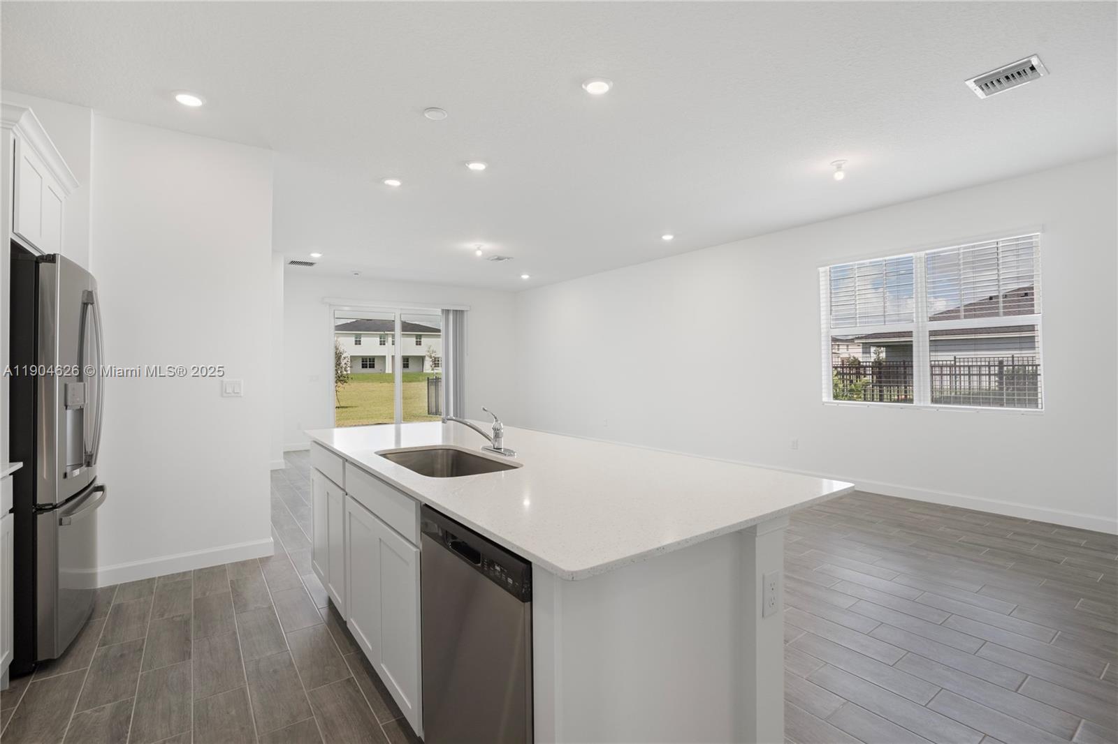 ARDEN PUD POD D NORTHEAST - Residential Lease