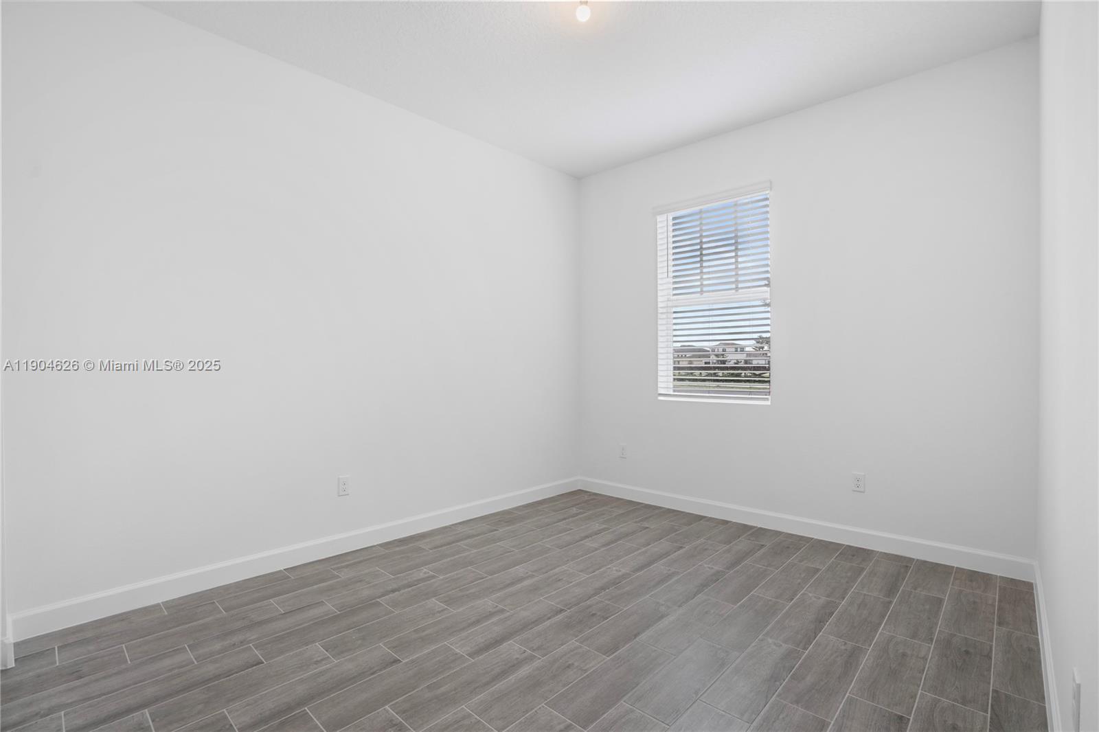 ARDEN PUD POD D NORTHEAST - Residential Lease