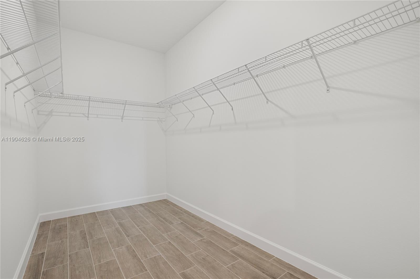 ARDEN PUD POD D NORTHEAST - Residential Lease