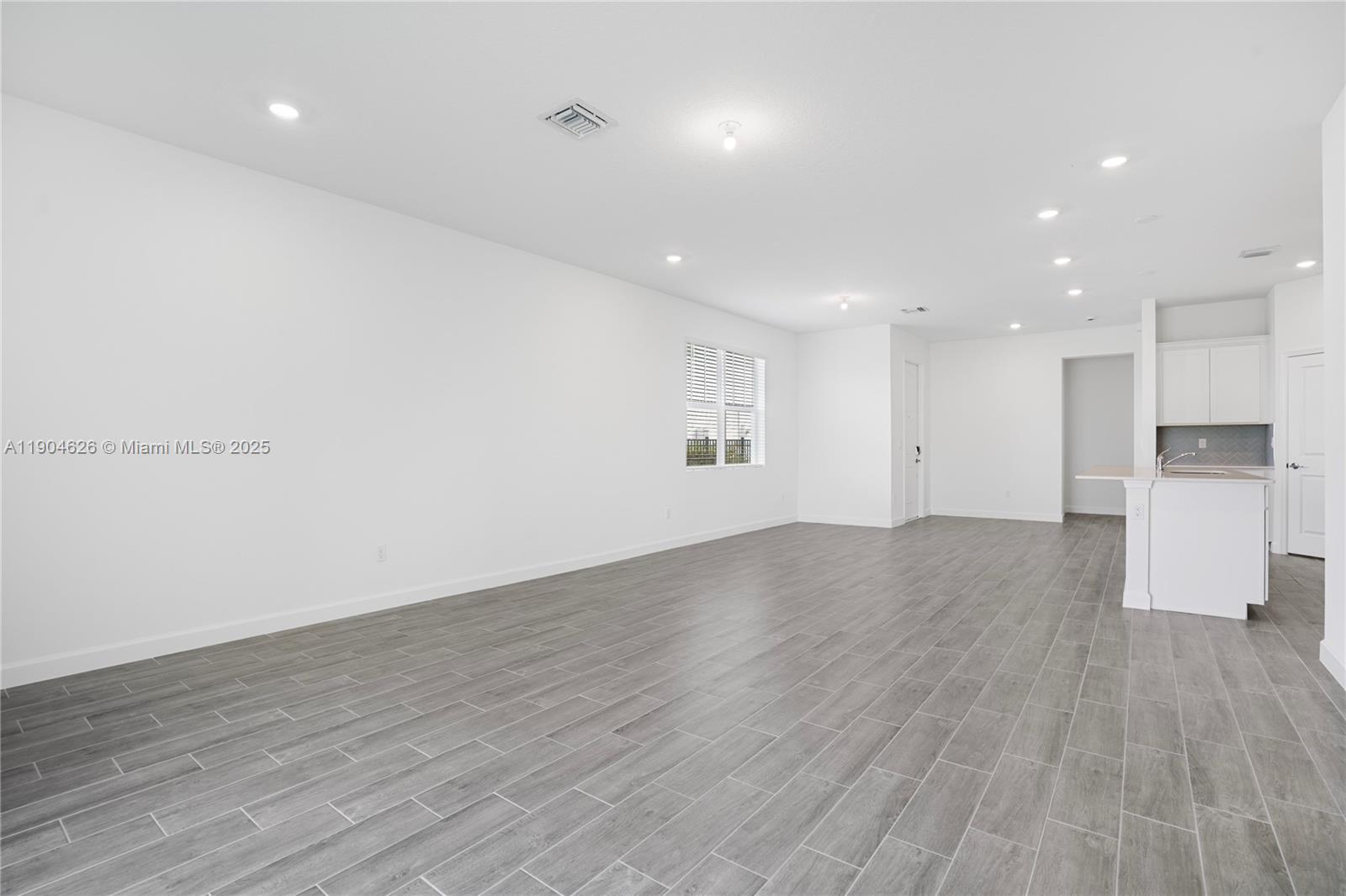 ARDEN PUD POD D NORTHEAST - Residential Lease