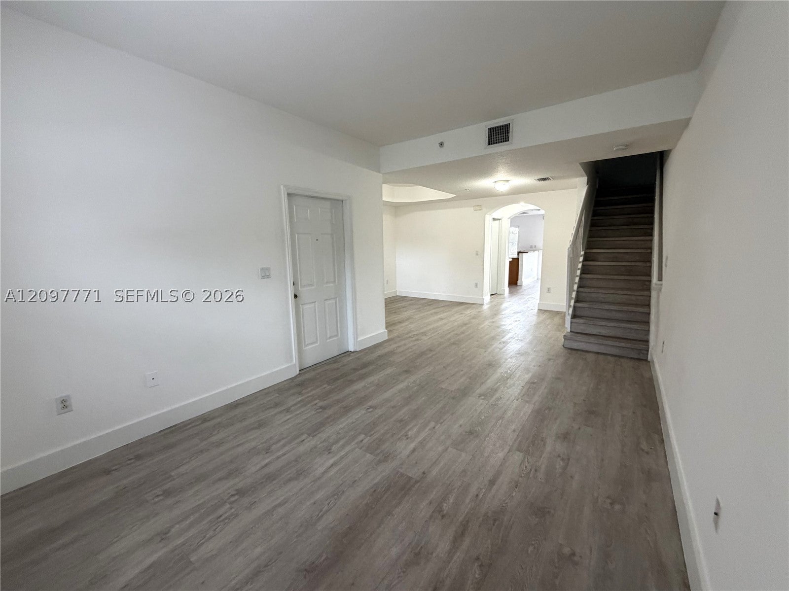 View photos, virtual tours, details... 1088 SW 144th Ave 801