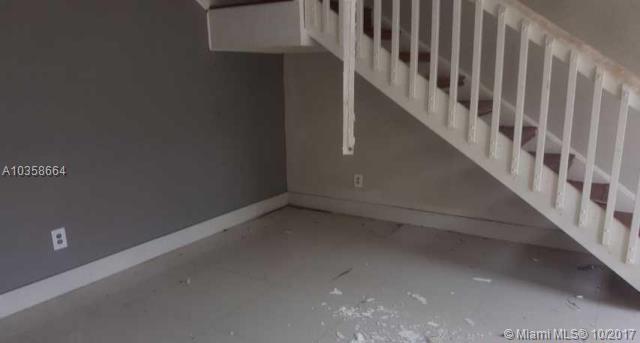 CALUSA POINT - Residential