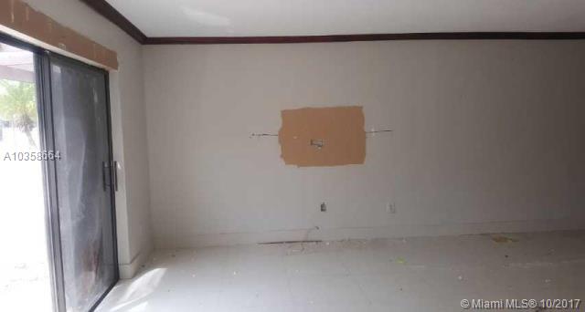 CALUSA POINT - Residential