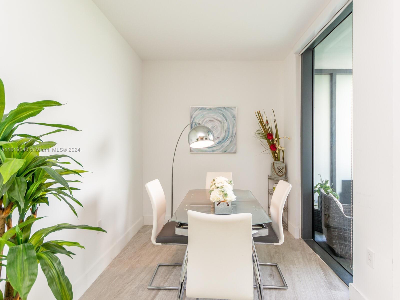 3401 MIDTOWN CONDO - Residential