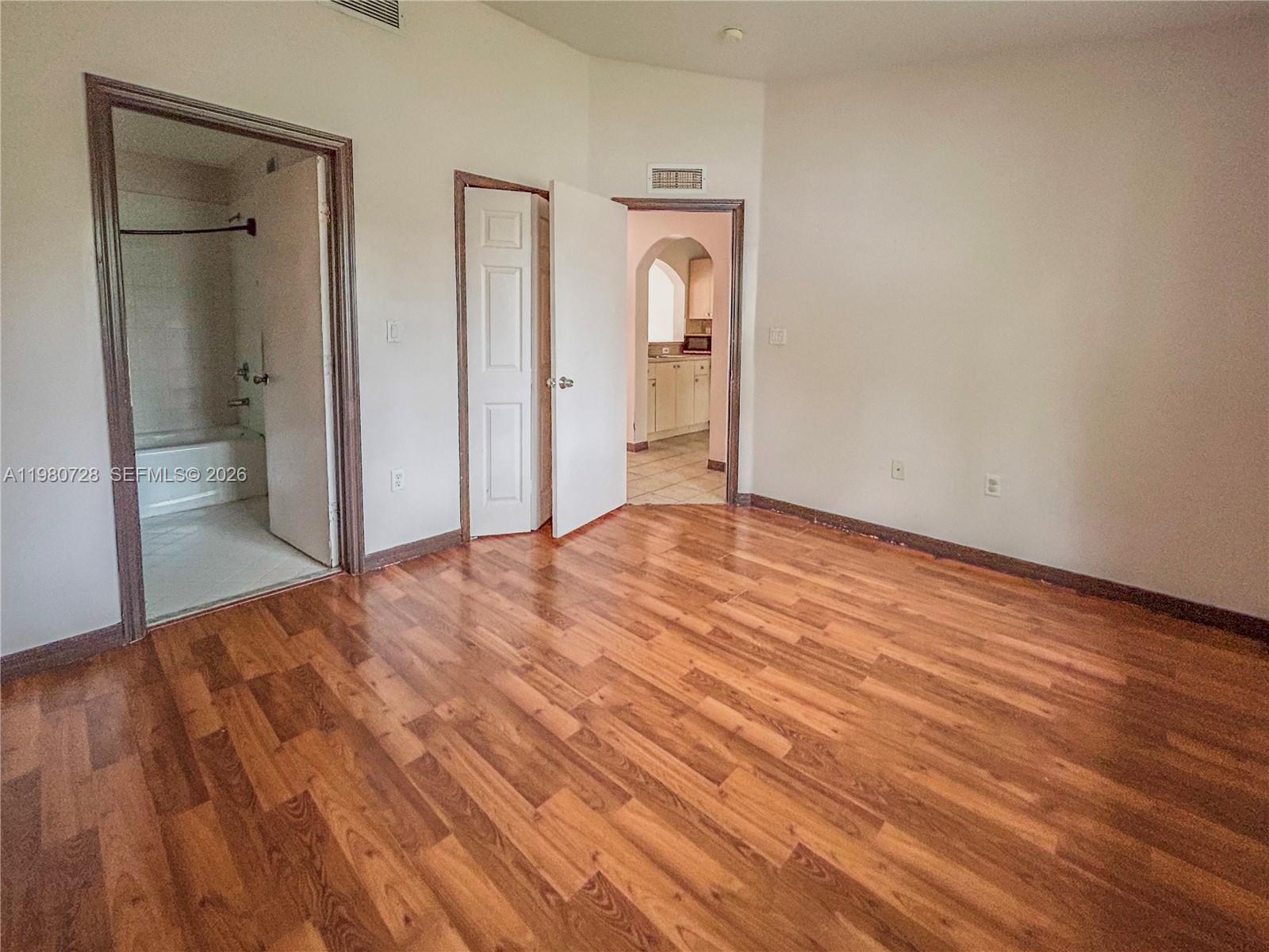 VENETIA GARDENS CONDO - Residential