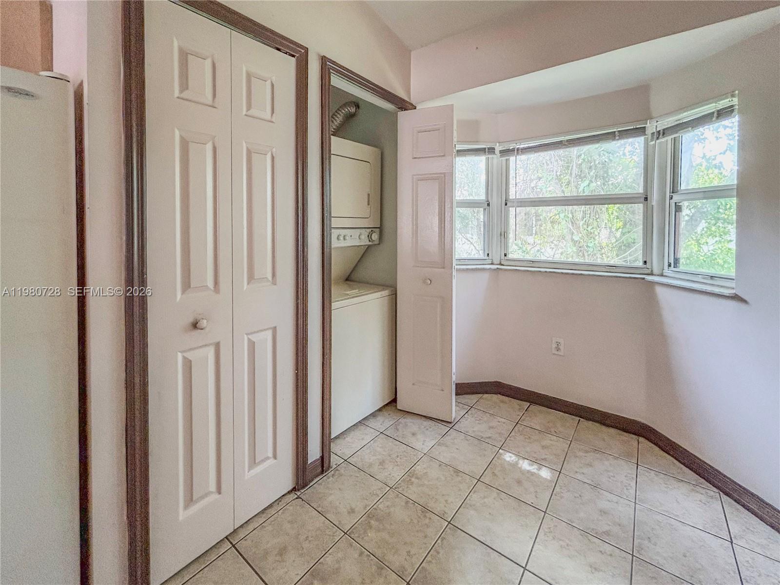 VENETIA GARDENS CONDO - Residential