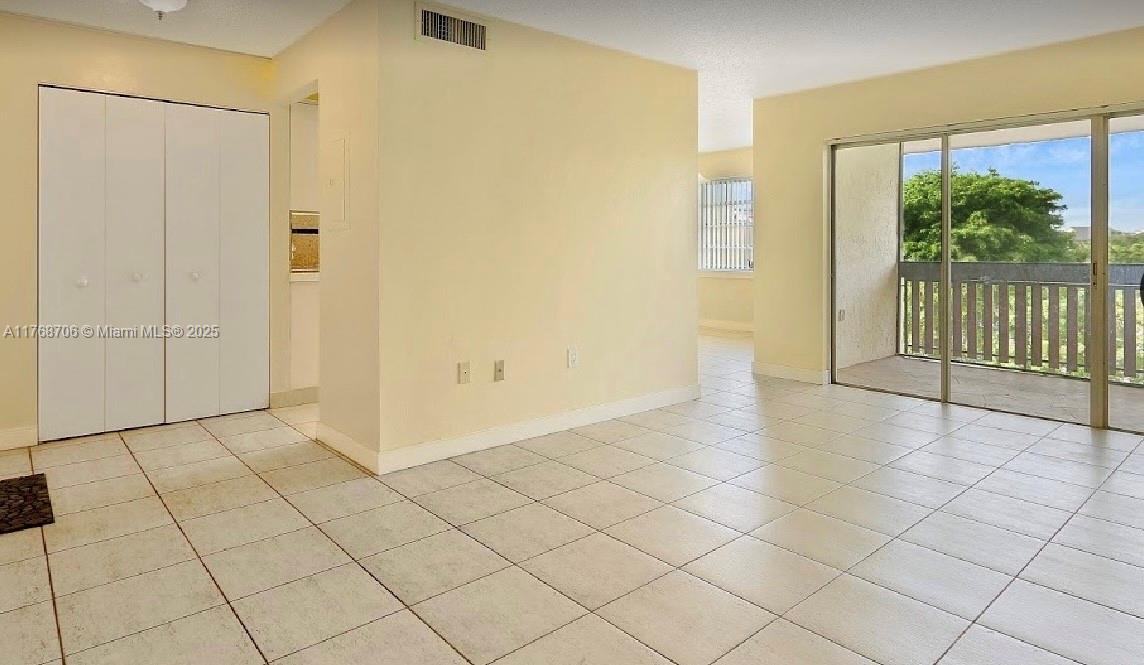 THE PRADO CONDO - Residential