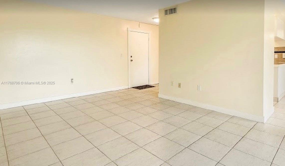 THE PRADO CONDO - Residential