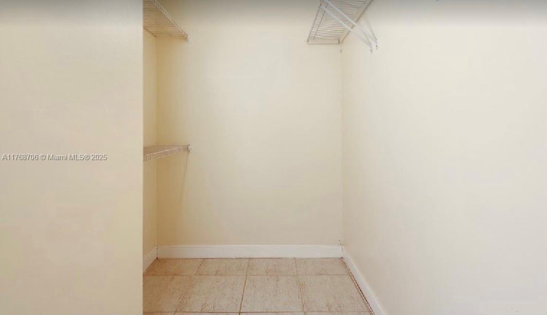 THE PRADO CONDO - Residential