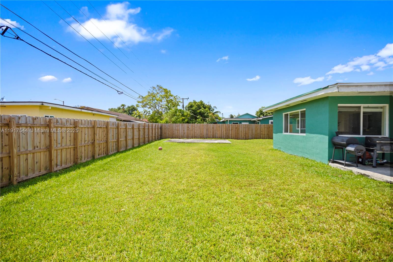 EVERGLADES SUGAR & LAND C - Residential Lease