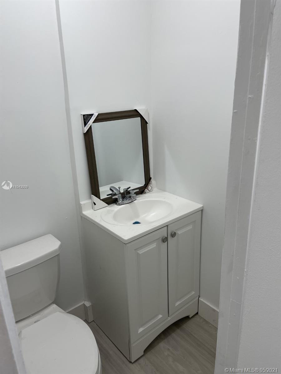 TAMIAMI CITY - Residential Lease