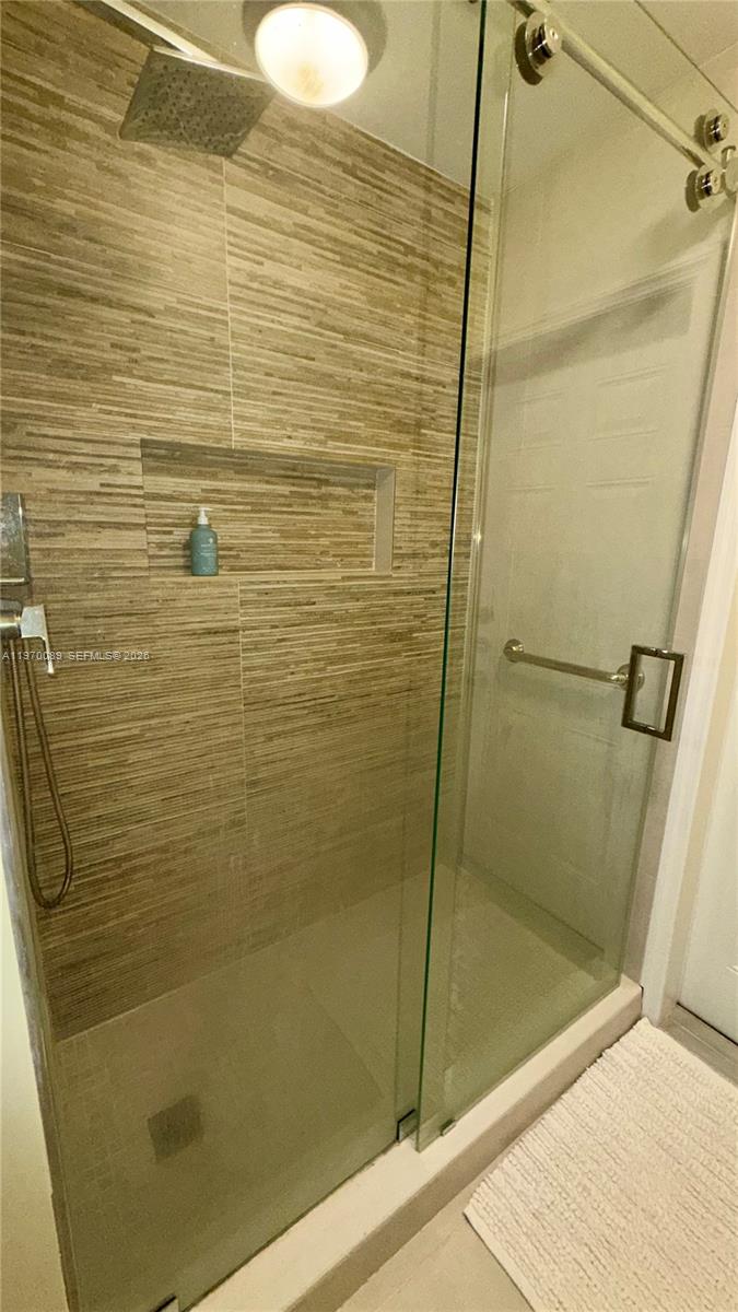 COUNTRY ISLES MANOR HOMES - Residential