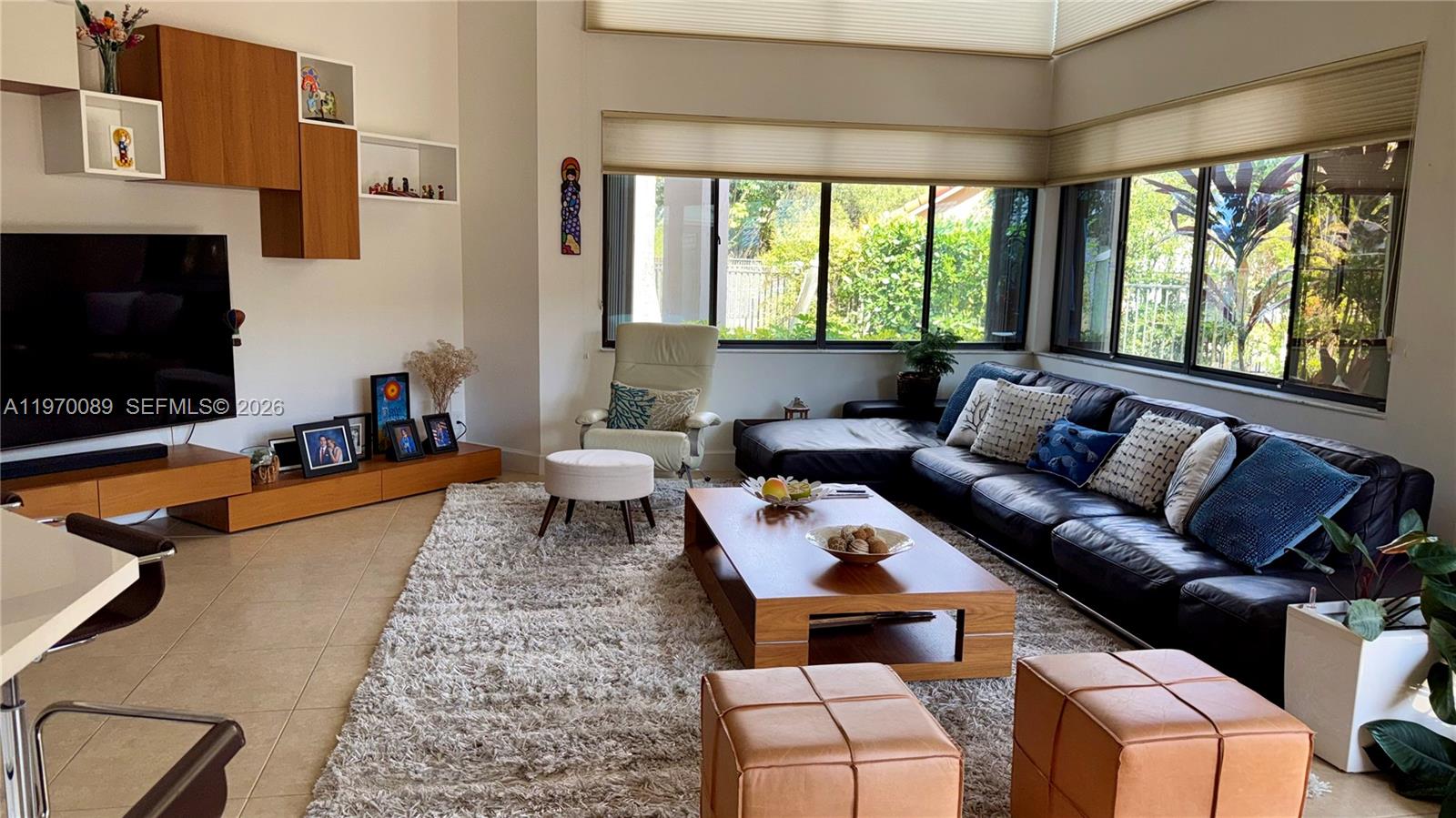 COUNTRY ISLES MANOR HOMES - Residential