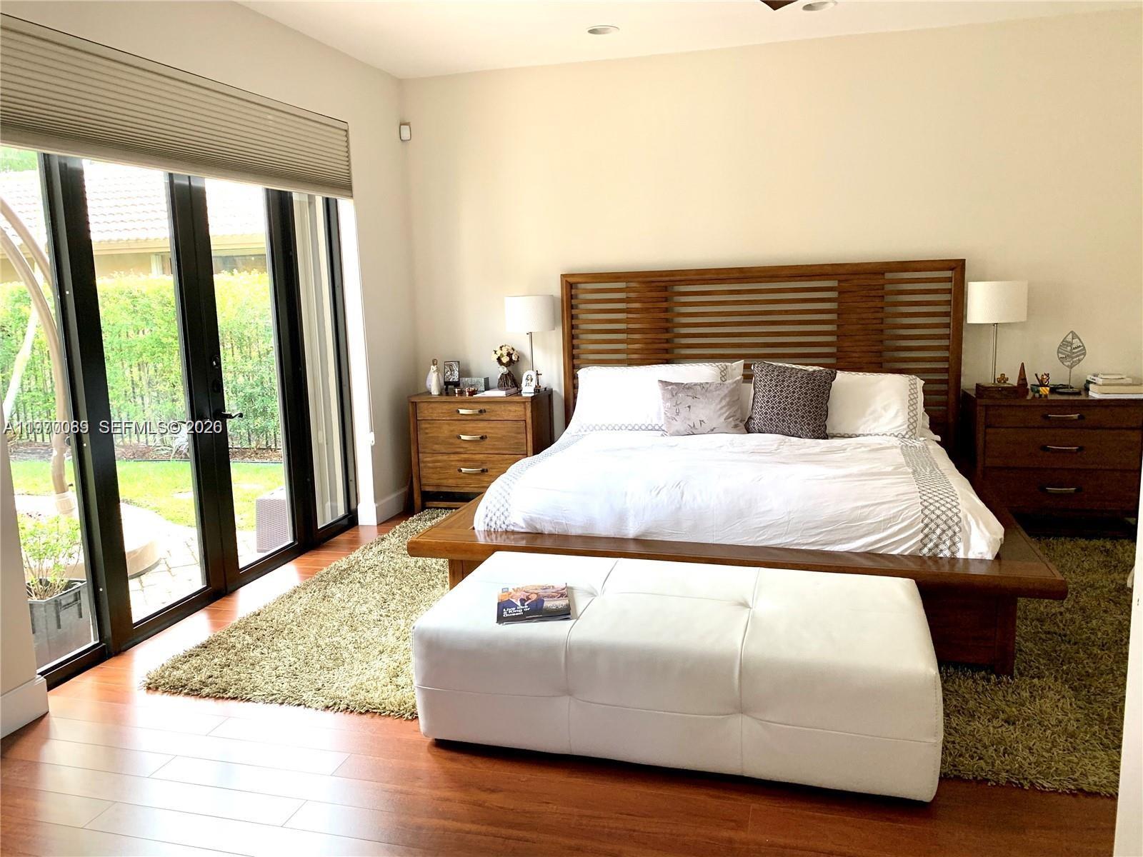 COUNTRY ISLES MANOR HOMES - Residential