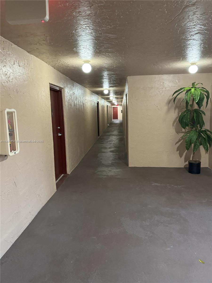 COUNTRY PINES CONDO - Residential