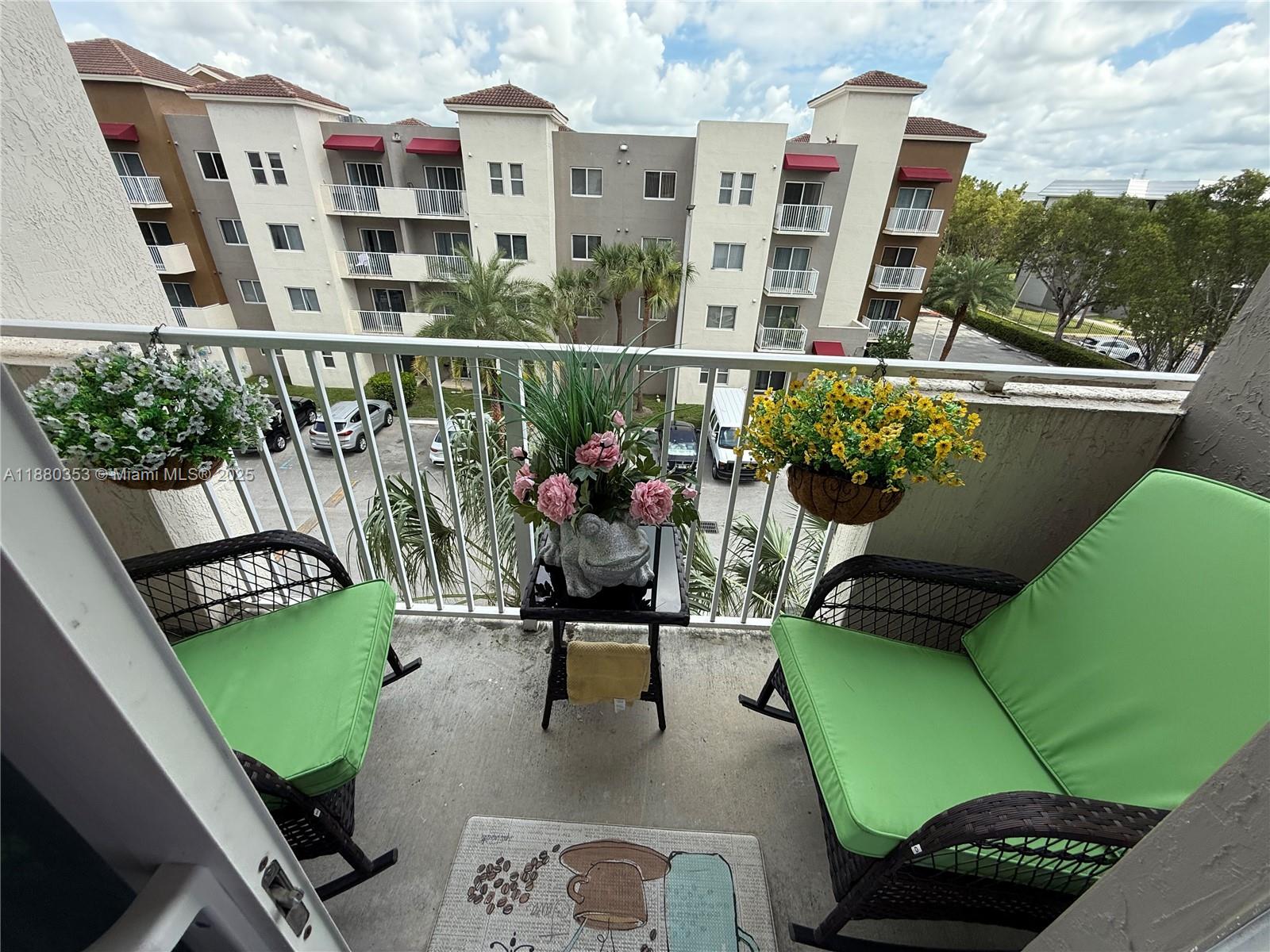PARADISE POINTE CONDO - Residential
