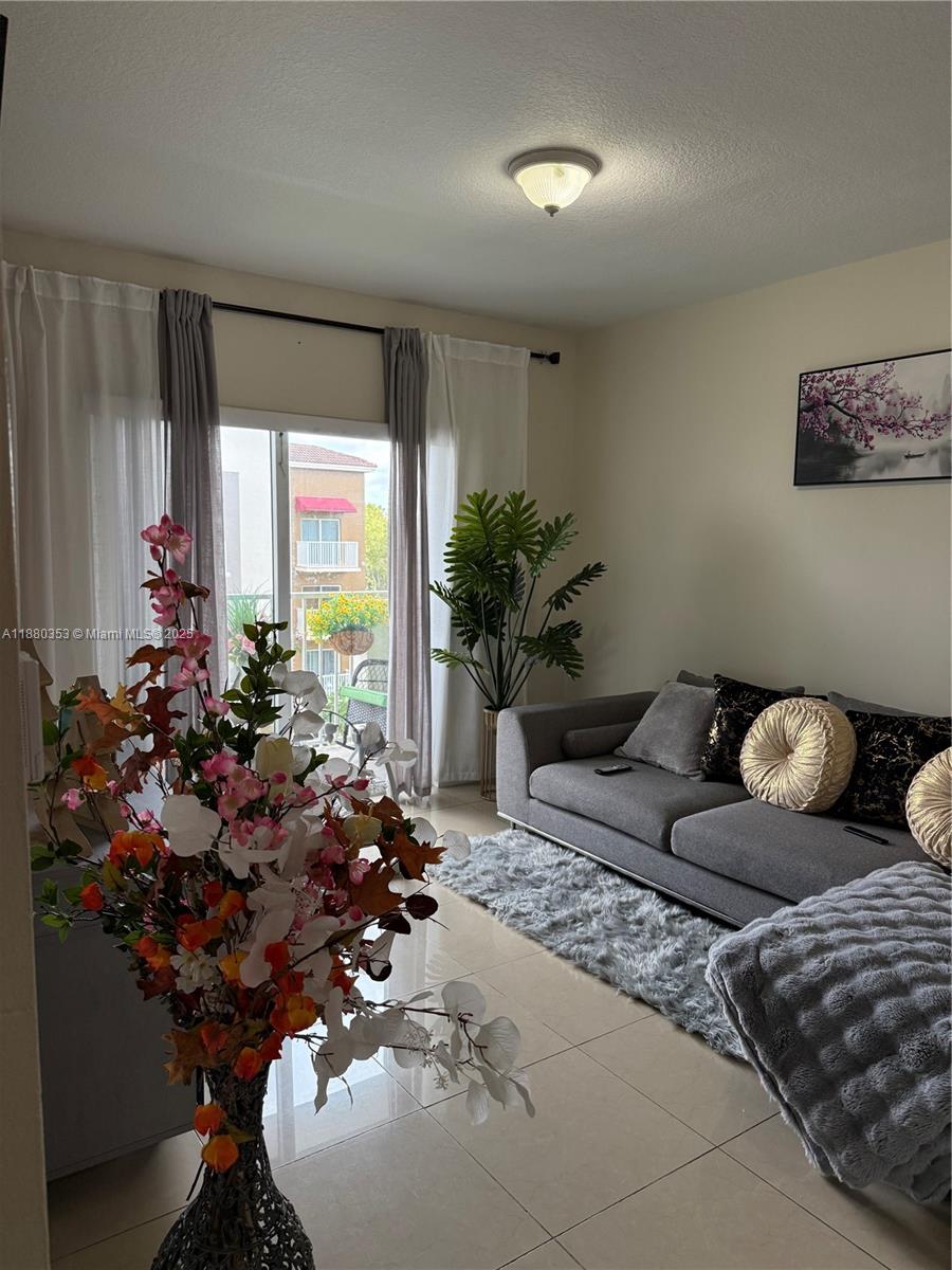 PARADISE POINTE CONDO - Residential