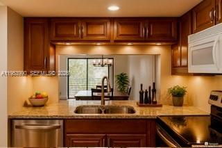 SUNRISE LAKES 161 CONDO - Residential