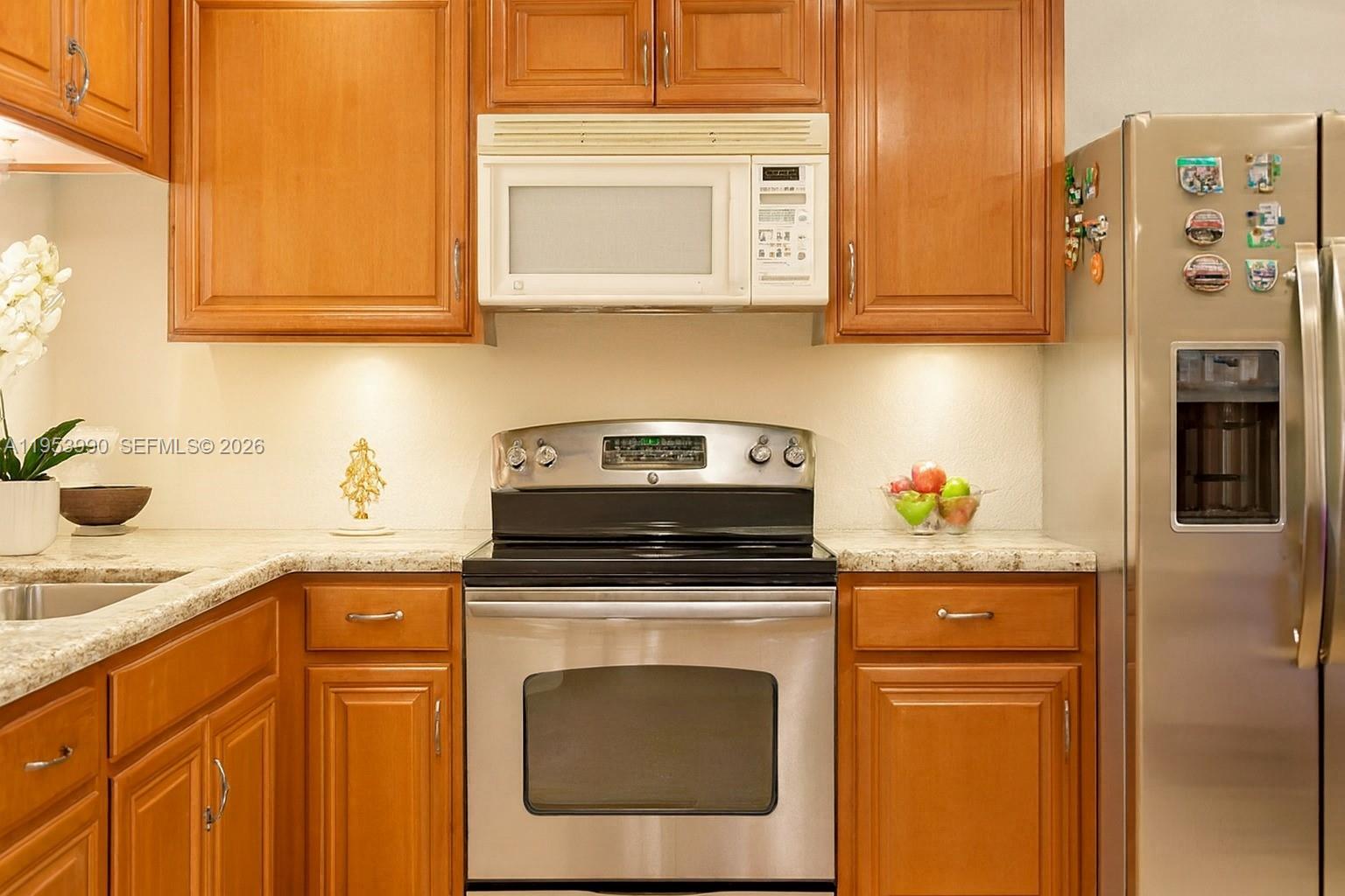 SUNRISE LAKES 161 CONDO - Residential