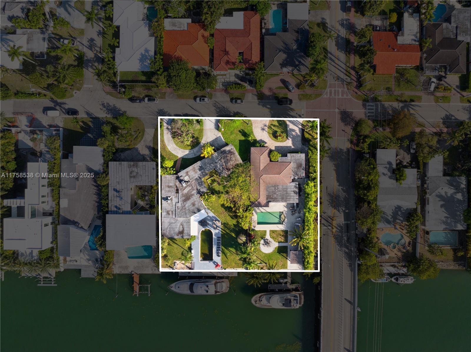 1000 S Shore Dr