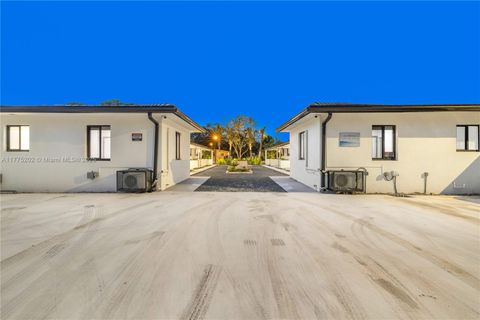 8931 NE 2nd Ave 2S El Portal FL 33138