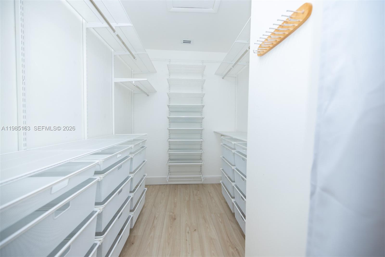 BRICKELL ROADS II TOWNHOU - Residential