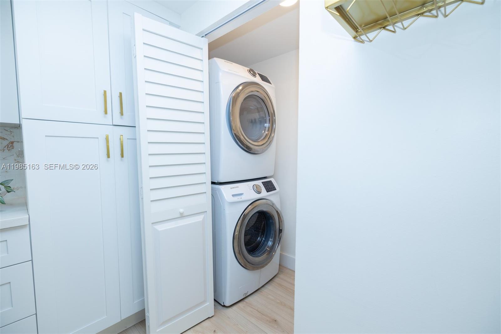 BRICKELL ROADS II TOWNHOU - Residential