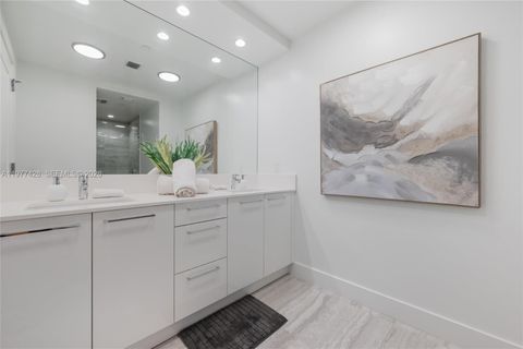 Tiny photo for 100 E Las Olas Blvd #3201, Fort Lauderdale, FL 33301 (MLS # A11977428)