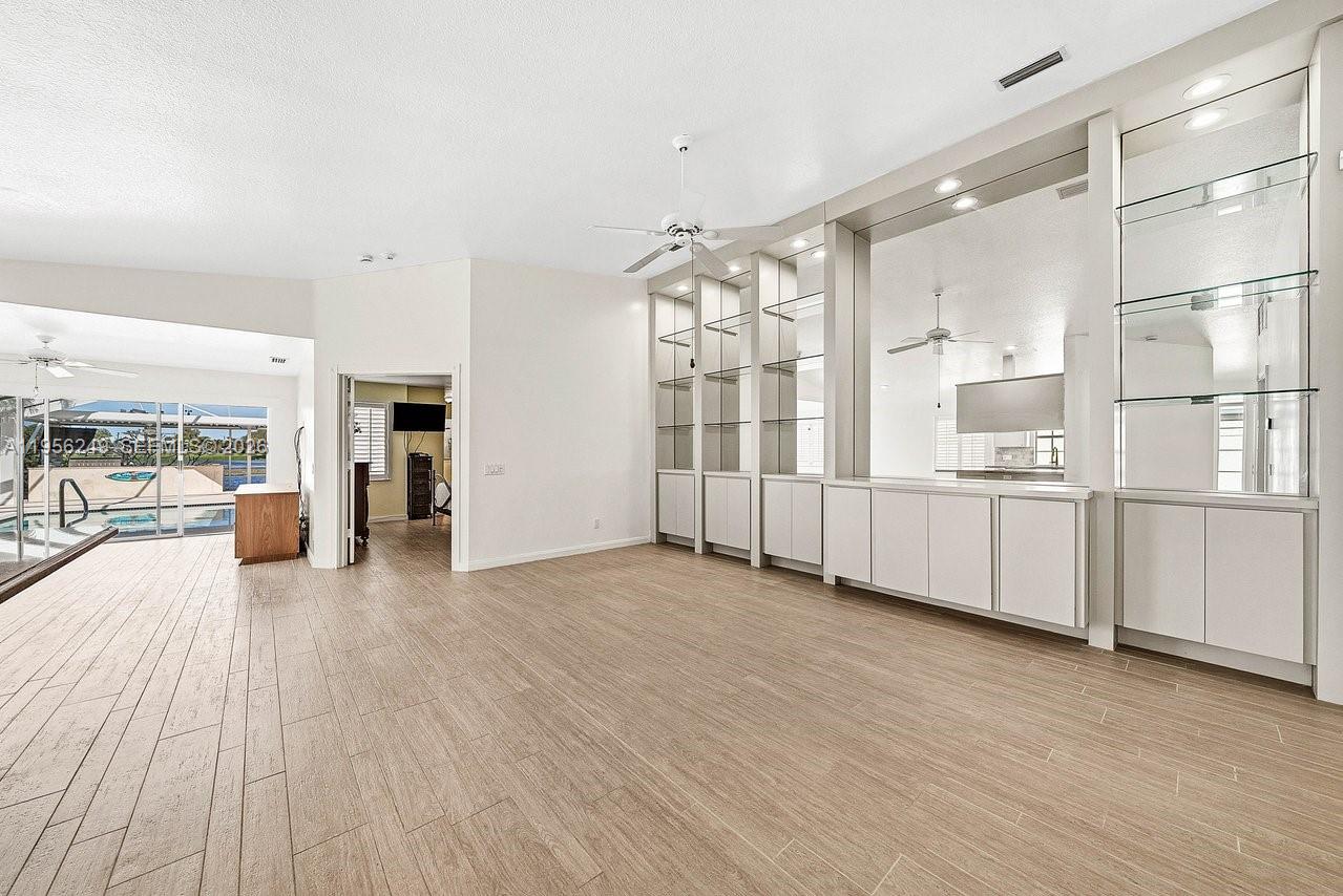 GREENBRIER AT INDIAN CREE - Residential