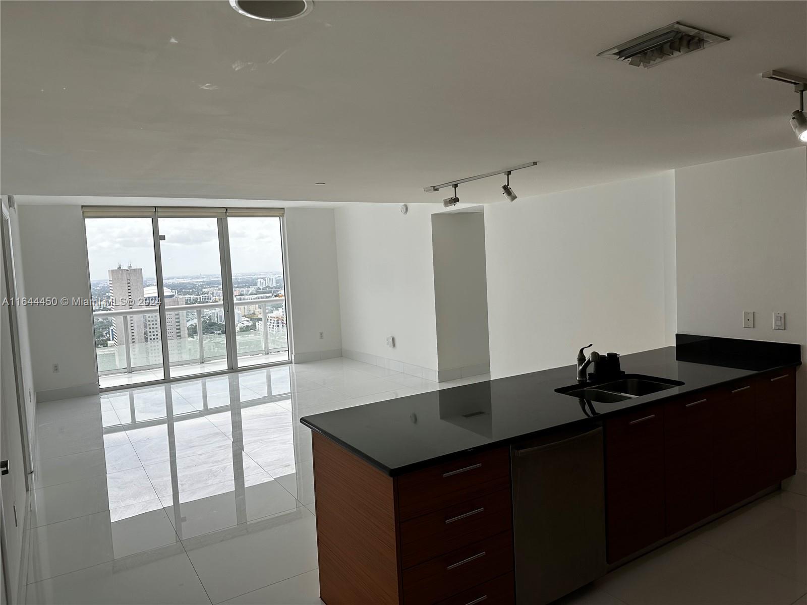 50 BISCAYNE CONDO - Residential