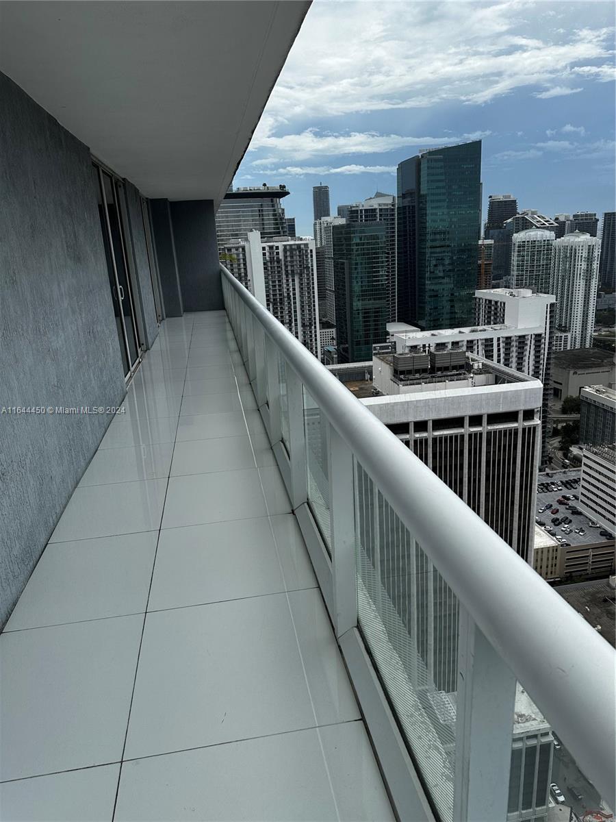 50 BISCAYNE CONDO - Residential