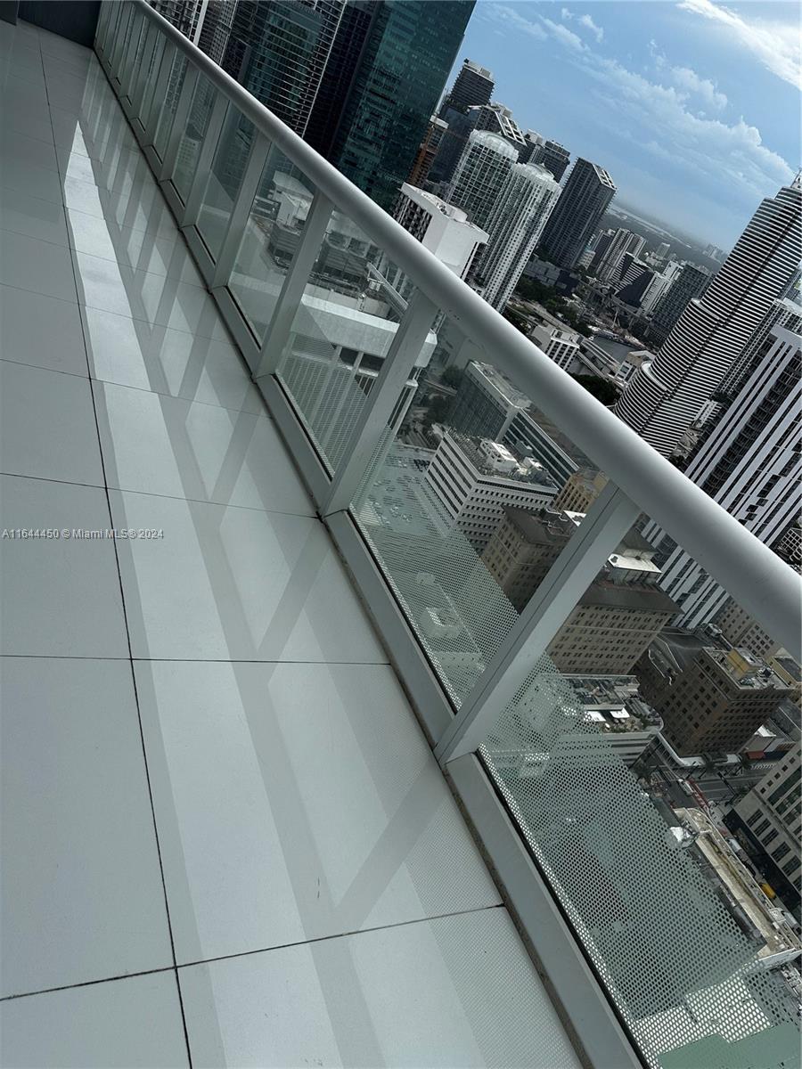 50 BISCAYNE CONDO - Residential