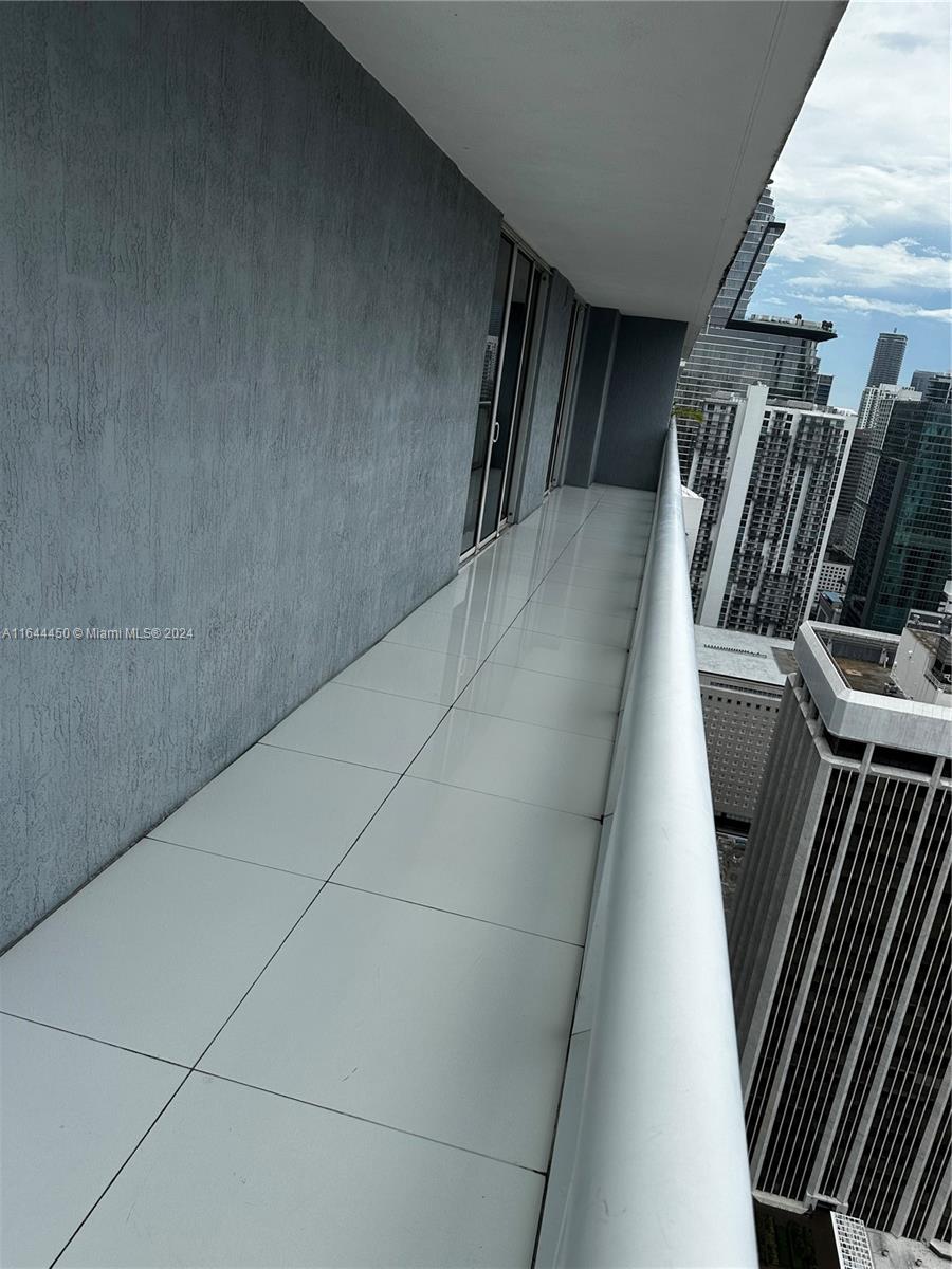 50 BISCAYNE CONDO - Residential