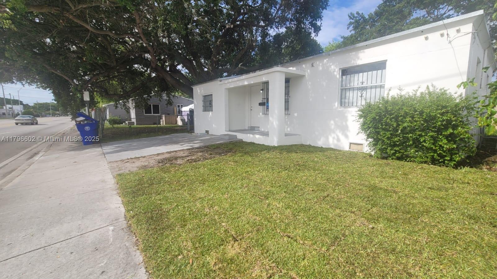 5511 Nw 12th Ave, Miami, Broward County, Florida - 3 Bedrooms  
1 Bathrooms - 