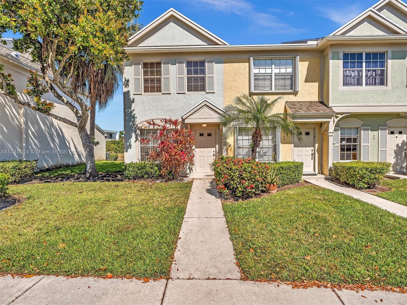 Rental Property at 60 Key West Ct 60, Weston, Broward County, Florida - Bedrooms: 2 
Bathrooms: 2  - $2,550 MO.
